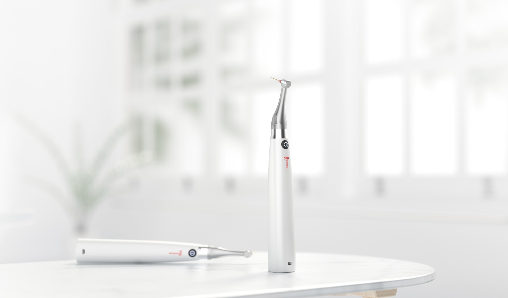 Endo-Motor Woodpecker Endo Radar PLUS – Bürstenlos, Apex-Locator, 100-1200 RPM, 360° Winkelstück, Wireless Charging