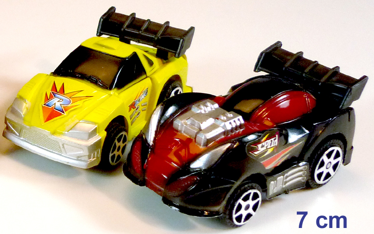 Rennauto mit Rueckzugsmotor Rennauto mit Rückzug