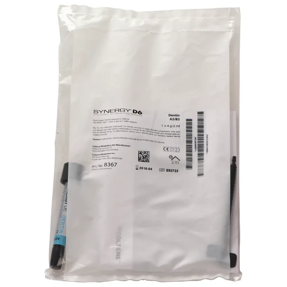 COLTENE SYNERGY® D6 - Spritze 4 g dentin A2/B2