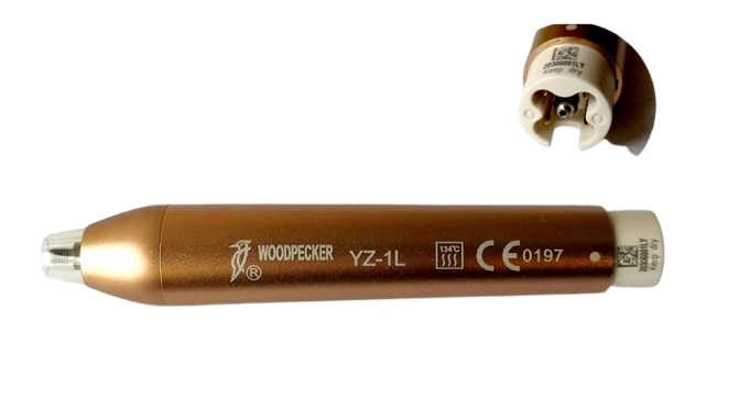 WOODPECKER mit LED Handstück YZ-1L – Parodontal Ultraschallbehandlung PT3/PT5, 220V, 28kHz-42kHz, CE WOODPECKER mit LED Handstück YZ-1L – Parodontal Ultraschallbehandlung PT3/PT5, 220V, 28kHz-42kHz, CE