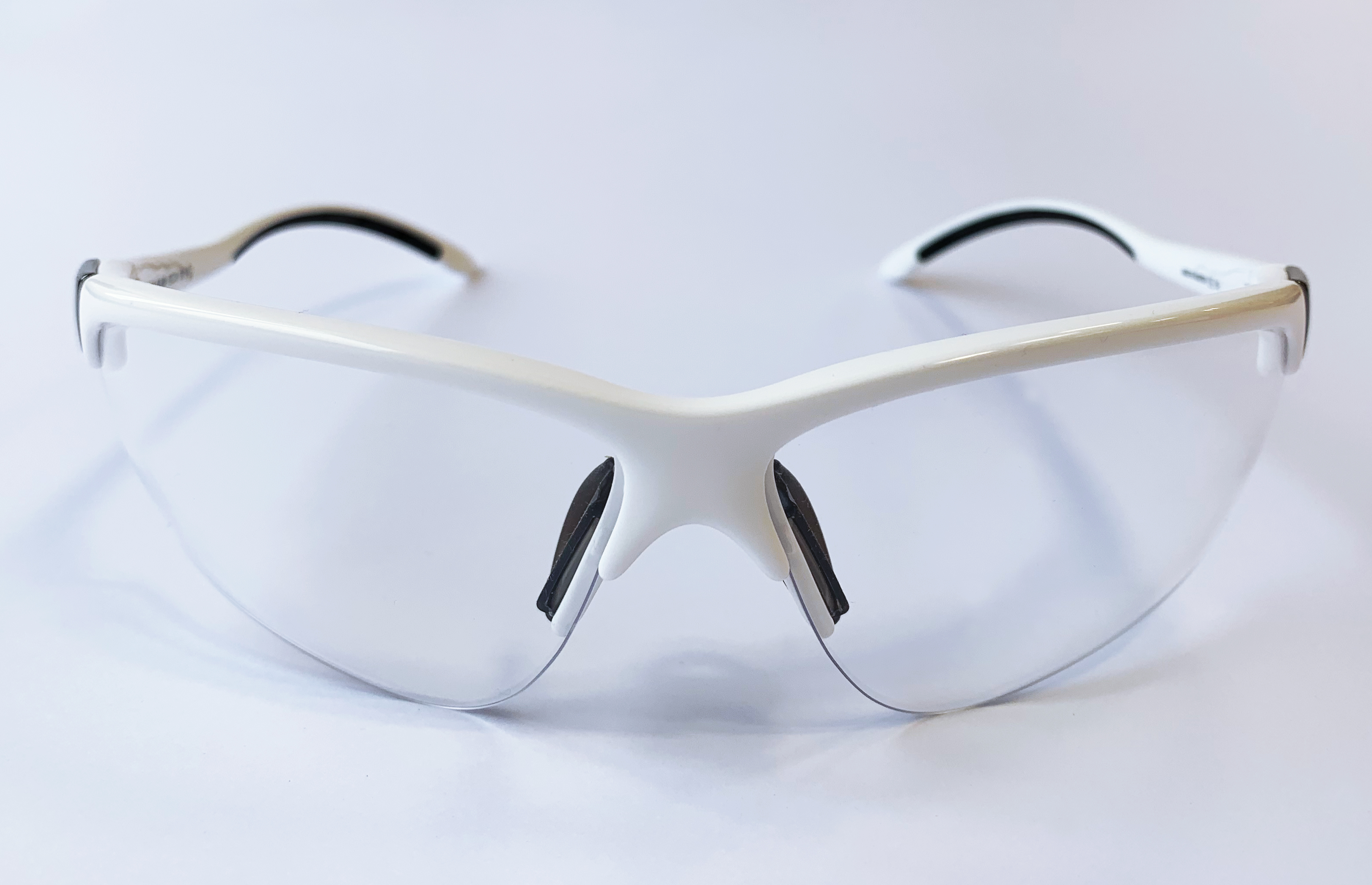 opt-on Schutzbrille (ohne Okulare) Größe: S Farbe: Weiß